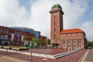 Gebäudereinigung Rastede - Unterhaltsreinigung für Wohngebäude und Gemeindegebäude - spezialisierte Schulreinigung und Objektpflege in der Gemeinde Rastede mit professionellem Service und zuverlässiger Kundenbetreuung