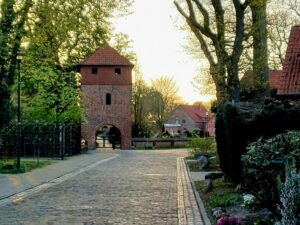Gebäudereinigung Wardenburg - Naturpark Wildeshauser Geest - umweltbewusste Reinigung in der grünen Gemeinde mit Fokus auf Nachhaltigkeit - professionelle Unterhaltsreinigung für Wohngebäude und Gemeindegebäude im Naturschutzgebiet