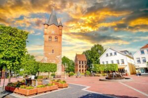 Gebäudereinigung Westerstede - Gewerbeflächenreinigung für Baustoffindustrie und Baustoffhandel - spezialisierte Industriereinigung für Gewerbebetriebe und Lagerhallen - professionelle Unterhaltsreinigung im Wirtschaftsstandort Ammerland